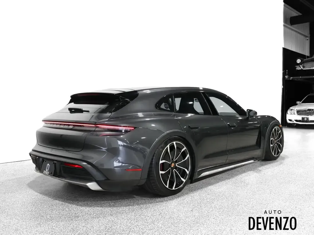 Porsche Taycan 2022 photo 3