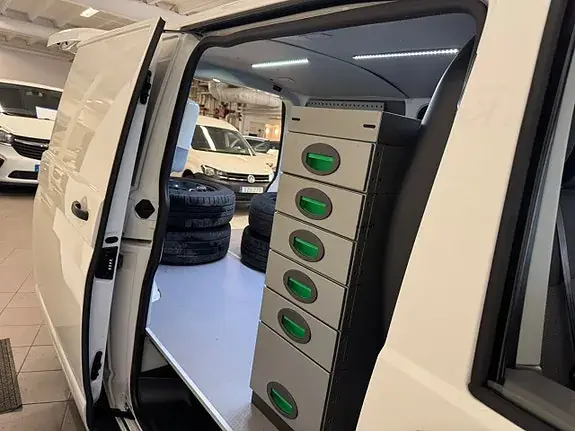 Volkswagen Transporter 2022 photo 5