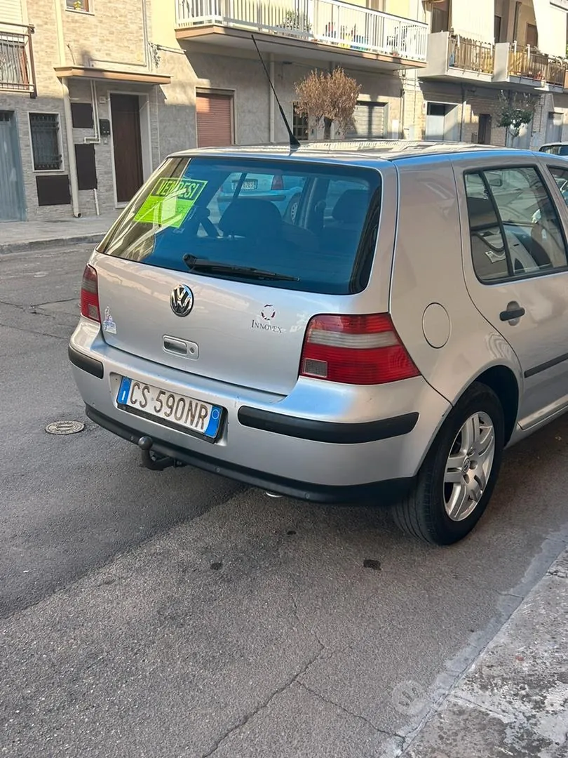 Volkswagen Golf 2002 photo 3