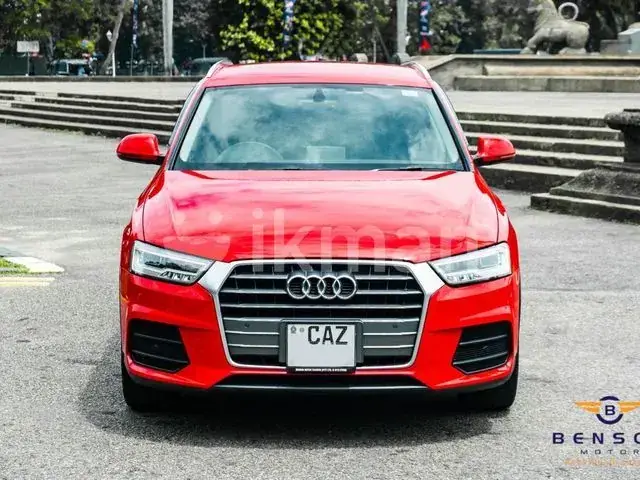 Audi Q3 2016 photo 2