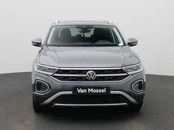 Volkswagen T-Roc 2024 photo 3