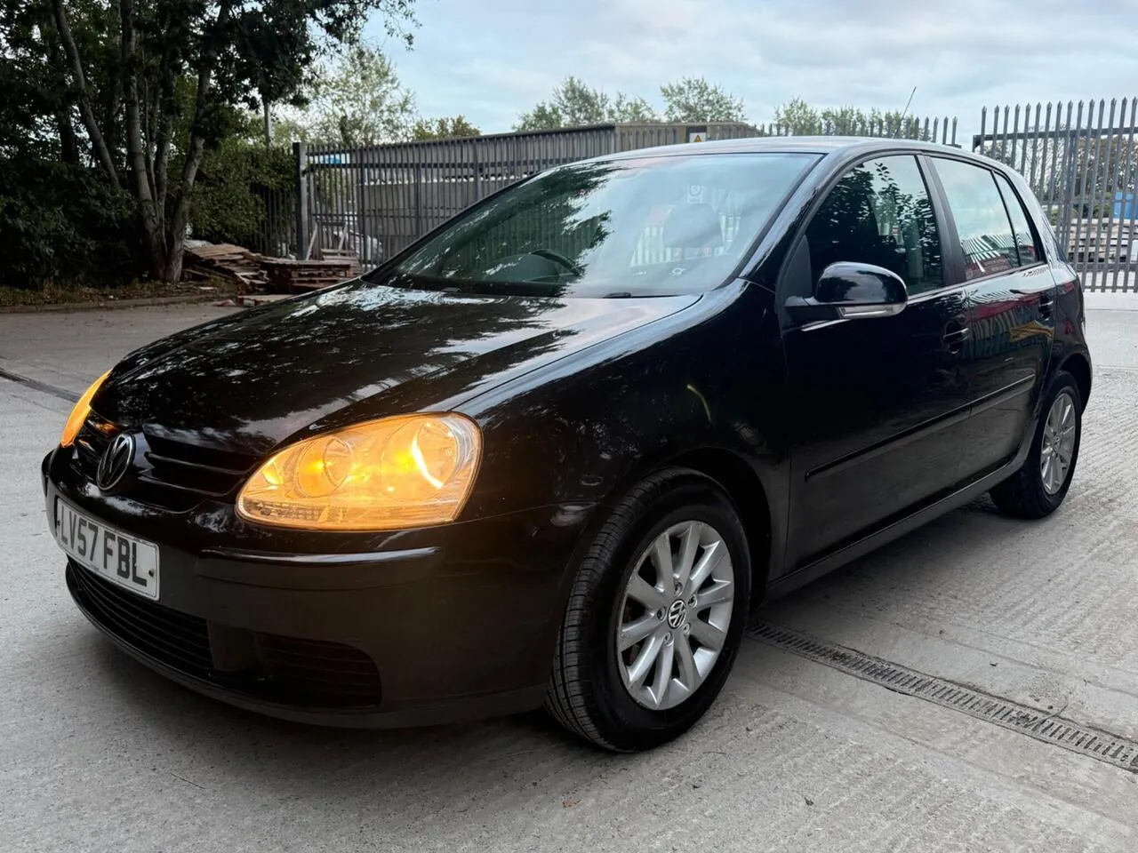 Volkswagen Golf 2007 photo 2