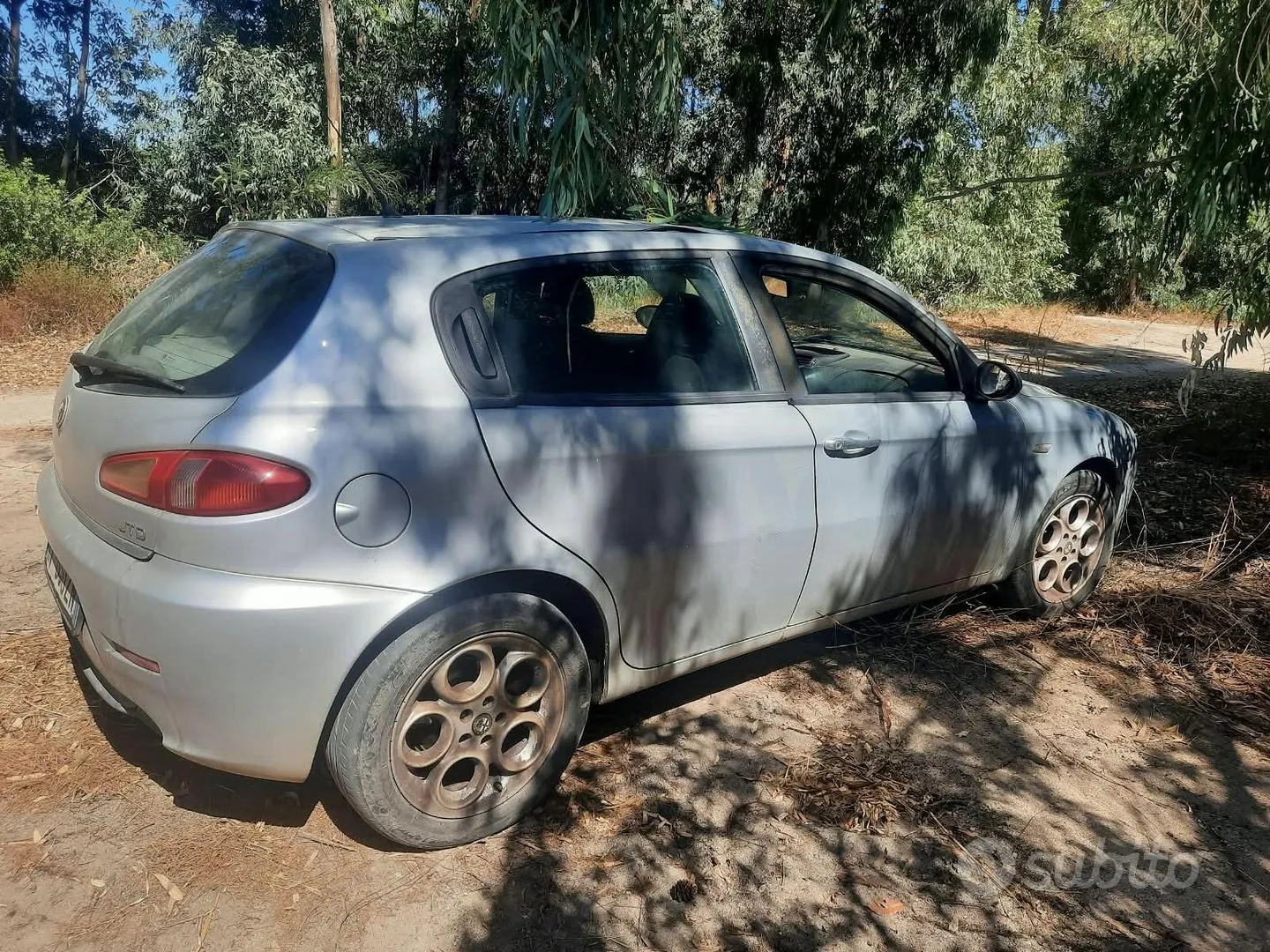Alfa Romeo 147 2005 photo 3