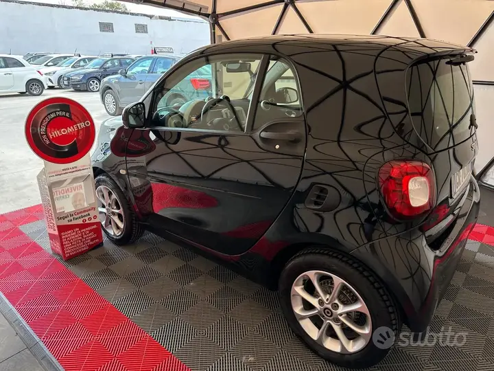 Smart Fortwo 2015 photo 4