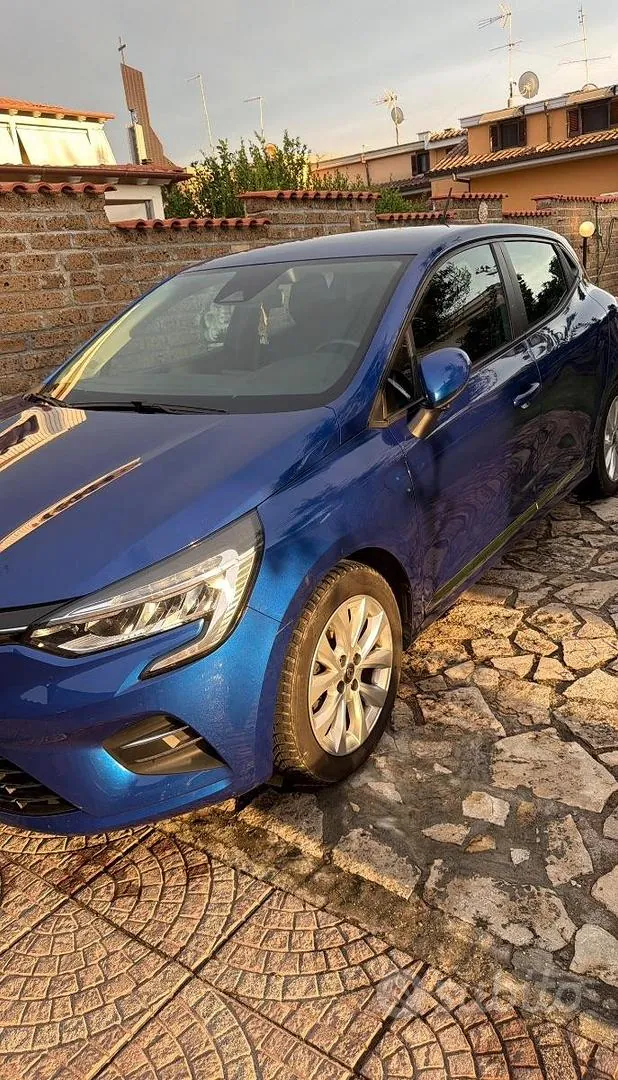 Renault Clio 2019 photo 3