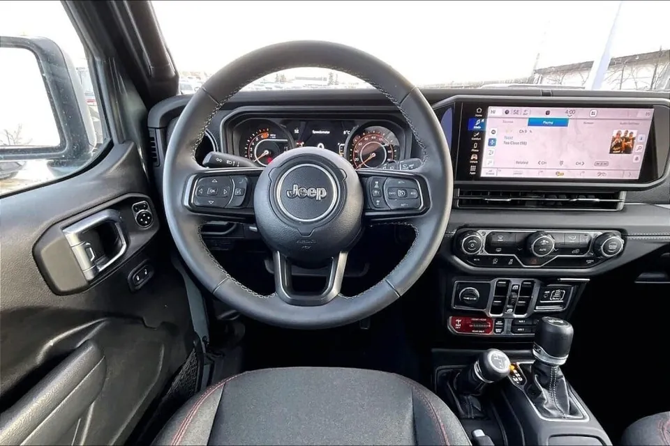 Jeep Wrangler 2025 photo 5
