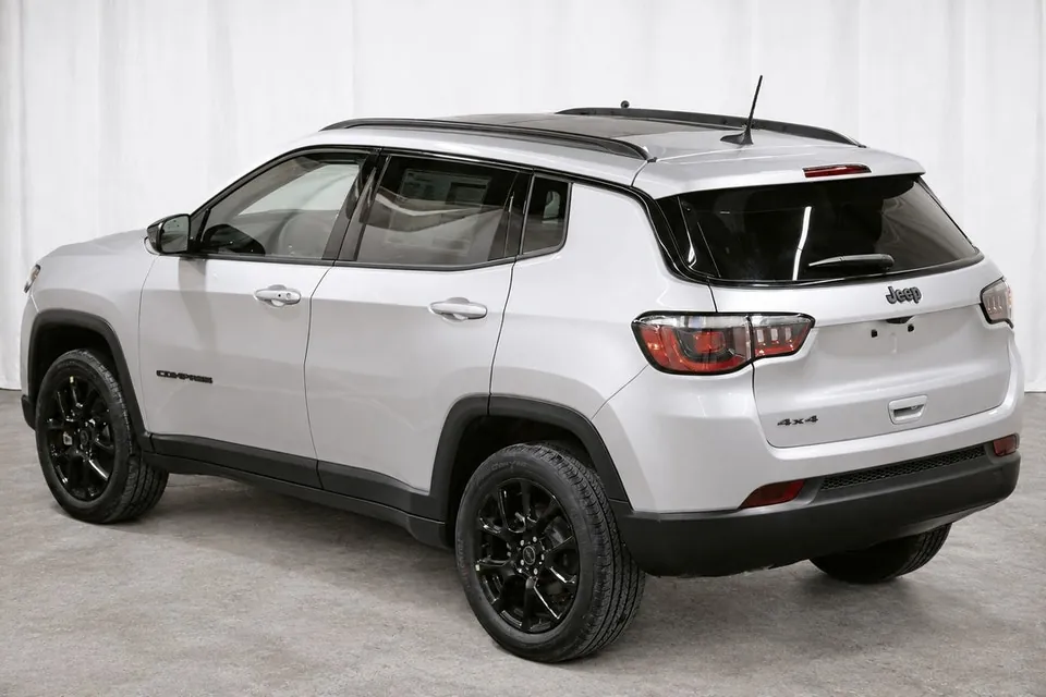 Jeep Compass 2026 photo 4
