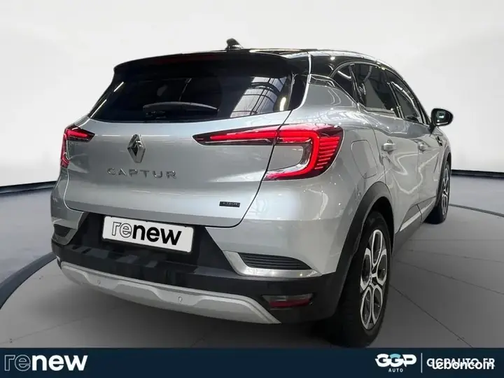 Renault Captur 2023 photo 5