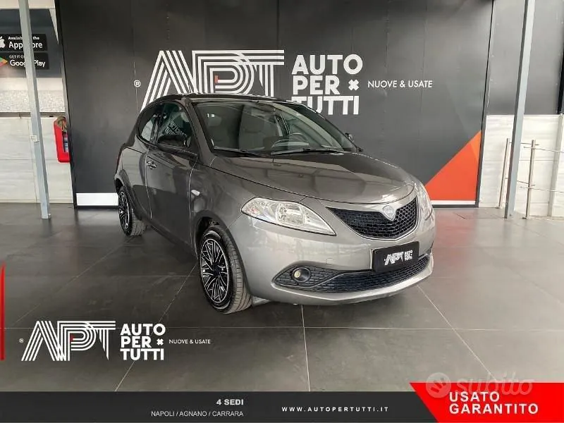Lancia Ypsilon 2020 photo 2