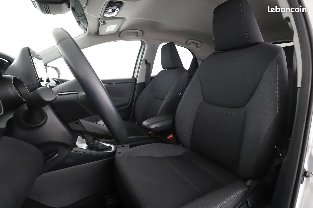 Toyota Yaris 2021 photo 5