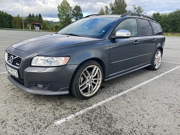 Volvo V50