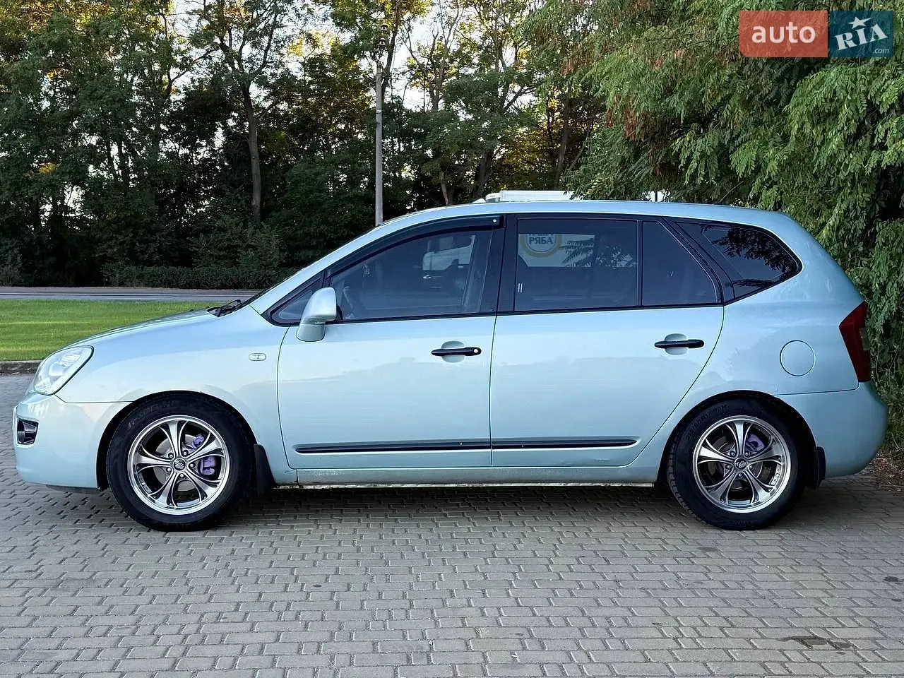 Kia Carens 2007 photo 5
