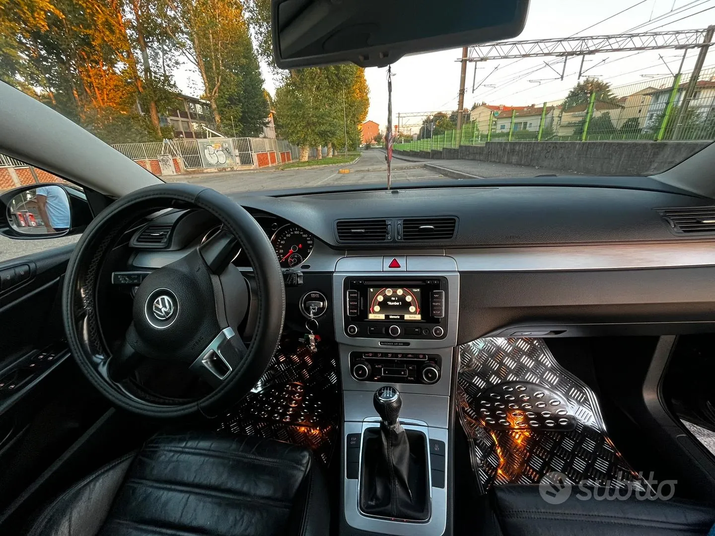 Volkswagen Passat 2010 photo 5
