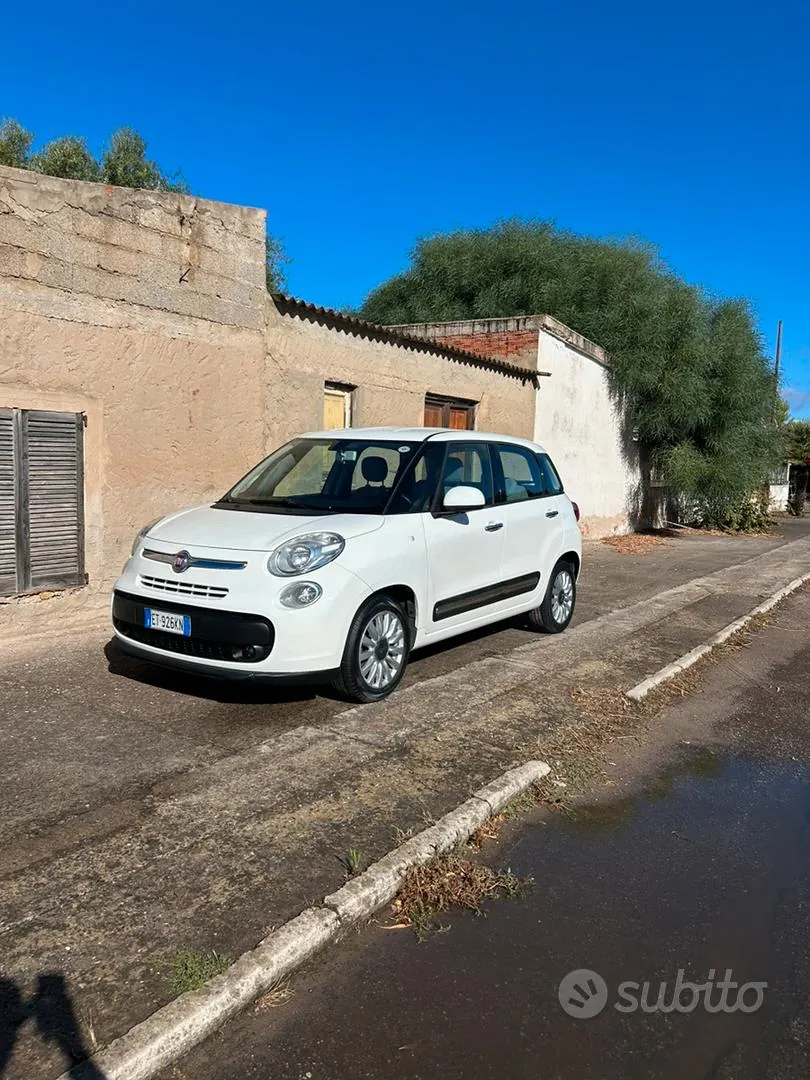 Fiat 500L 2014 photo 2