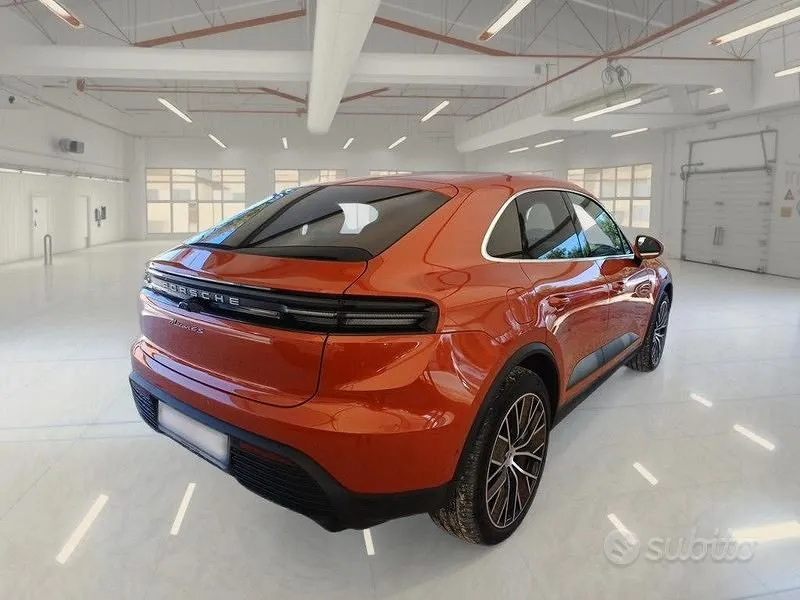 Porsche Macan 2025 photo 4