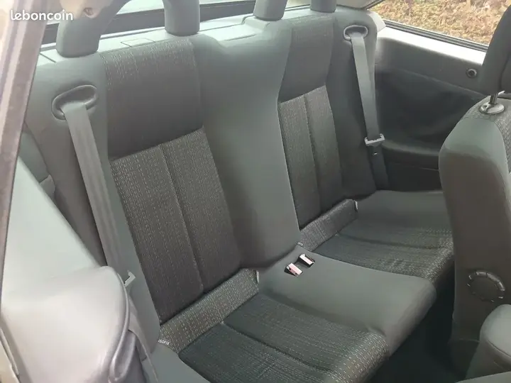 Renault Megane 2006 photo 4