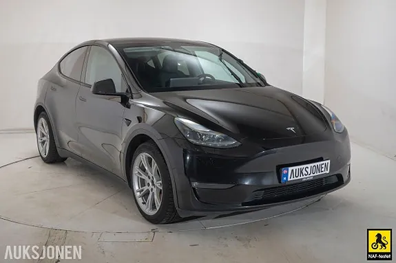 Tesla Model Y 2023 photo 3