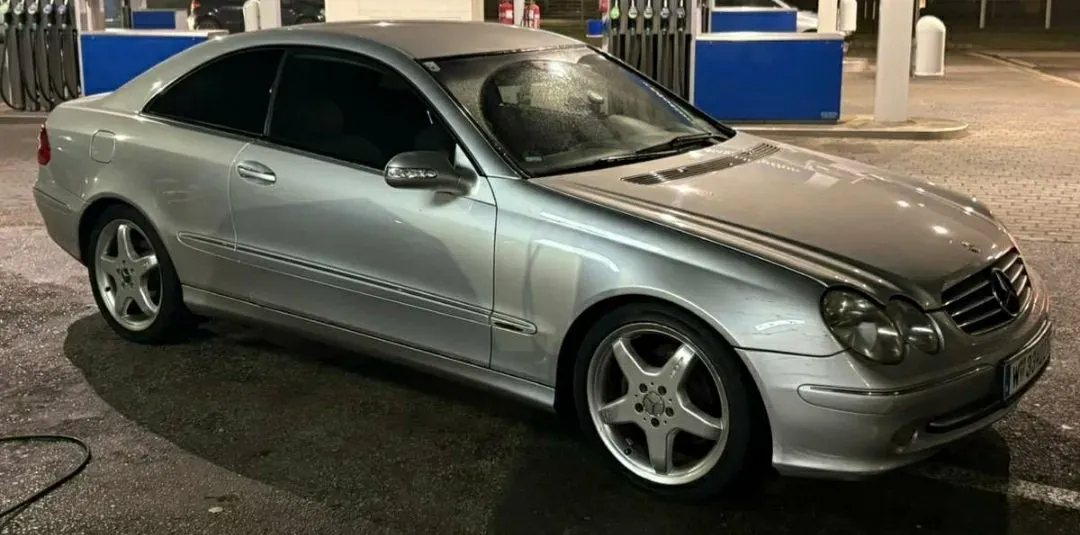 Mercedes-Benz Clk-Class 2003 photo 2