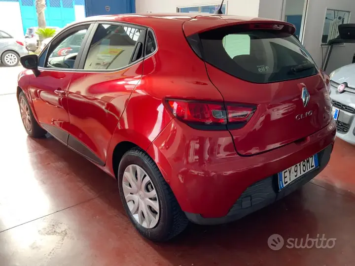 Renault Clio 2015 photo 4