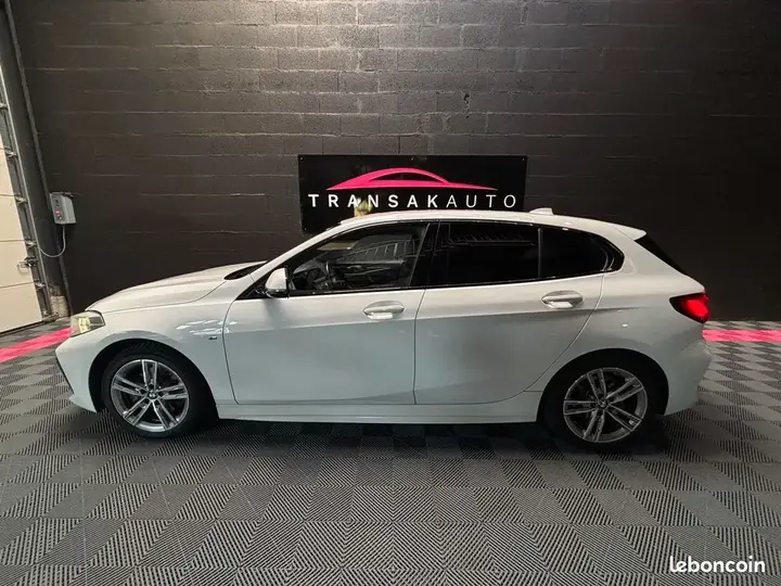 BMW 1 Series 2019 photo 2