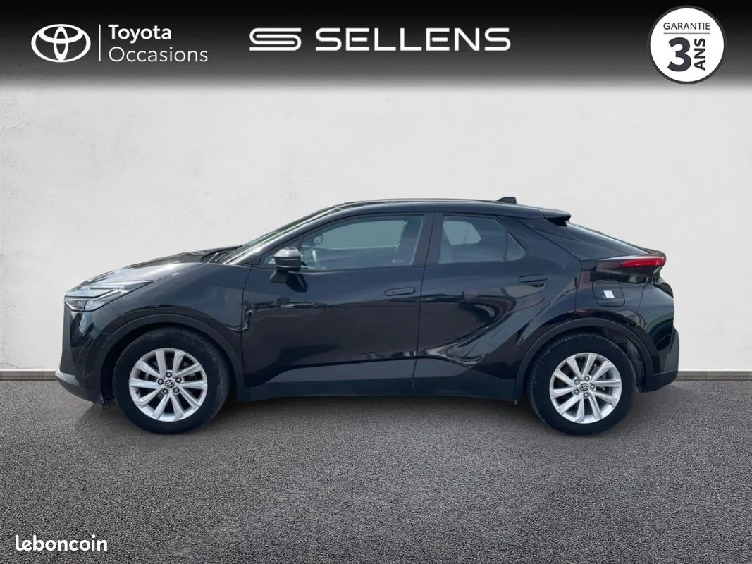 Toyota C-Hr 2025 photo 3