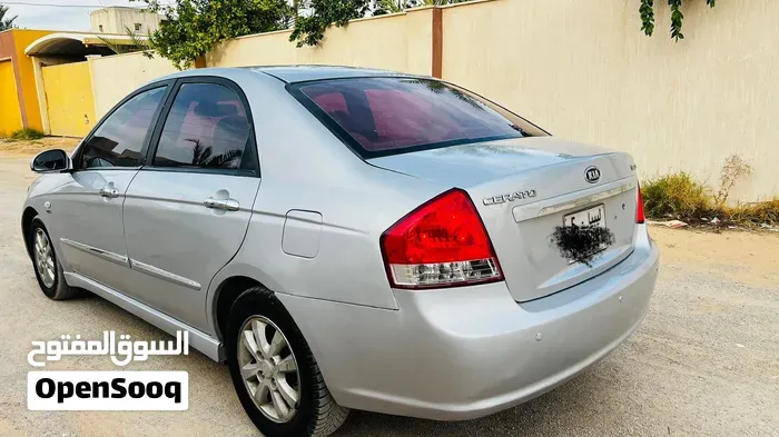 Kia Cerato 2007 photo 3