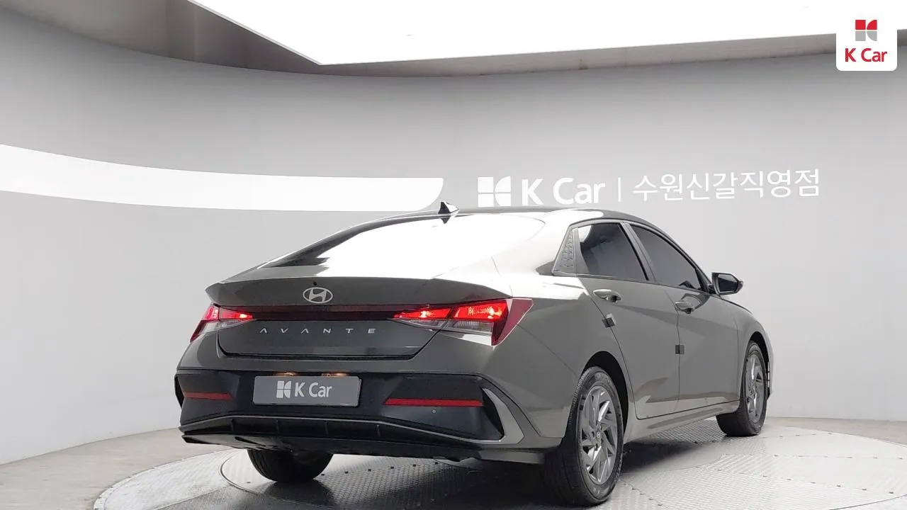 Hyundai Avante 2024 photo 2