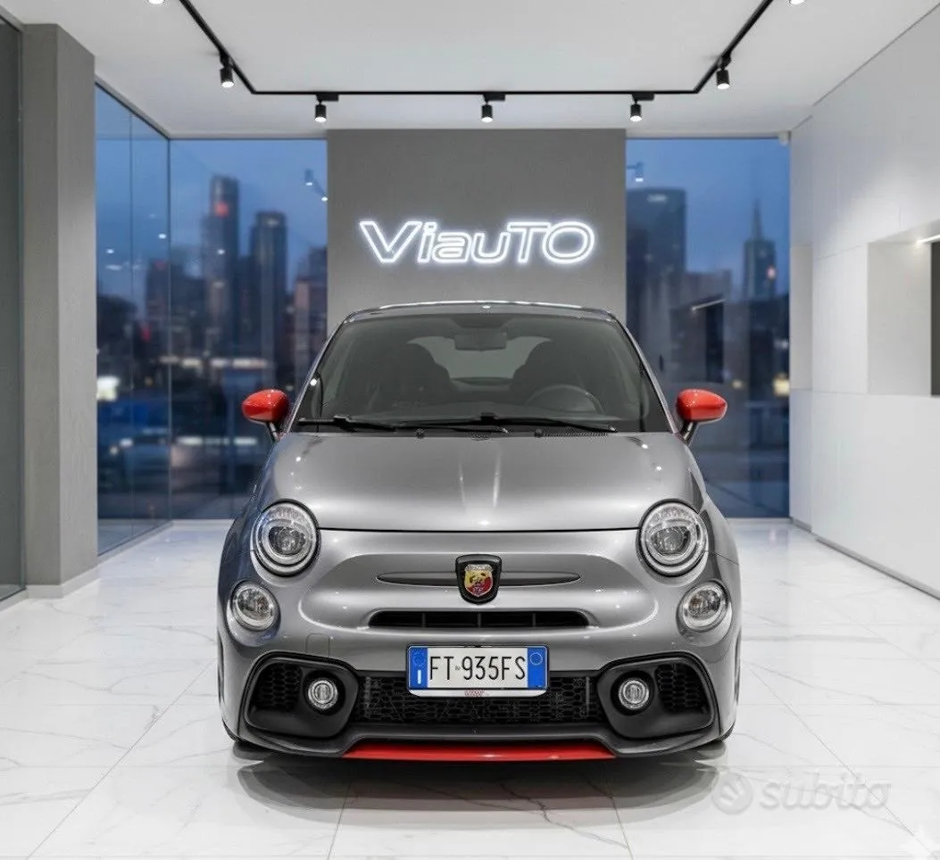Abarth 595 2018 photo 2