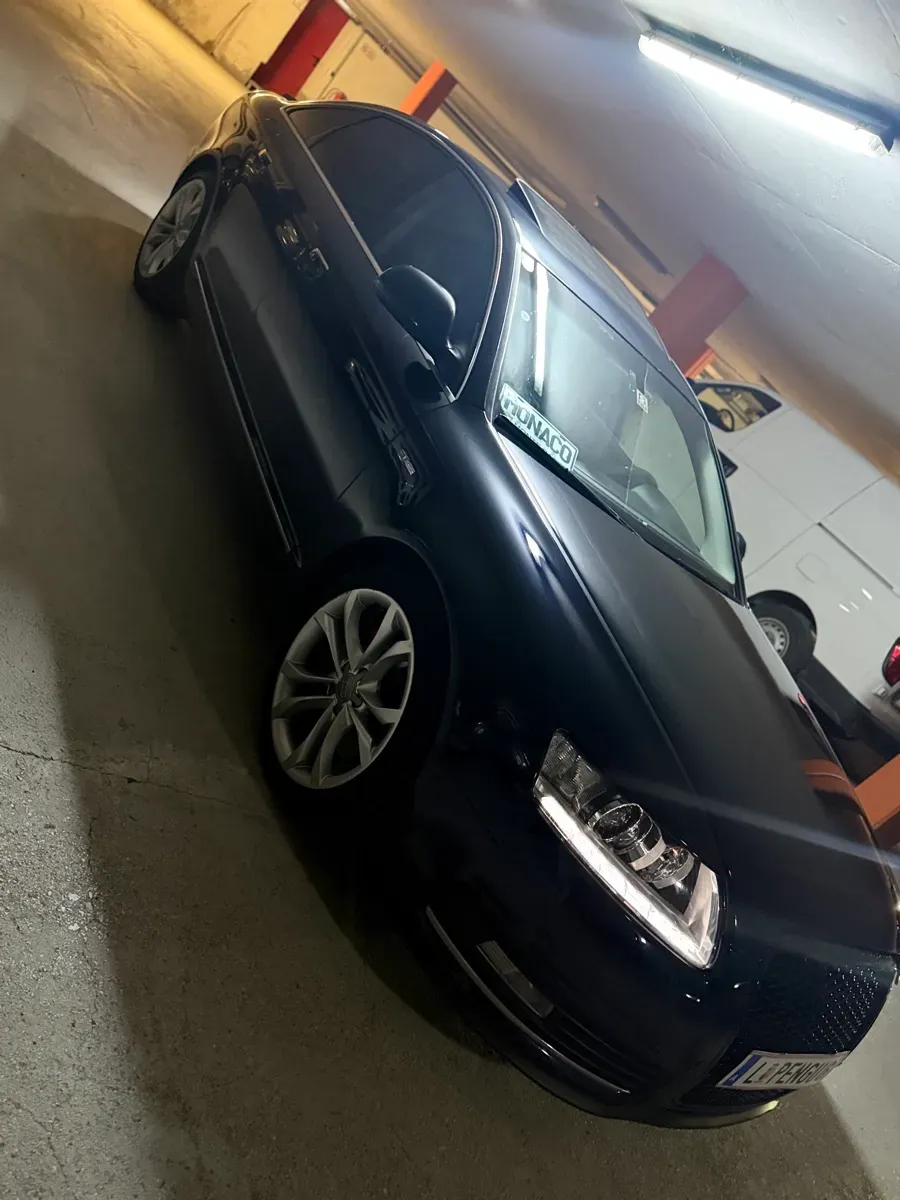 Audi A6 2009 photo 2