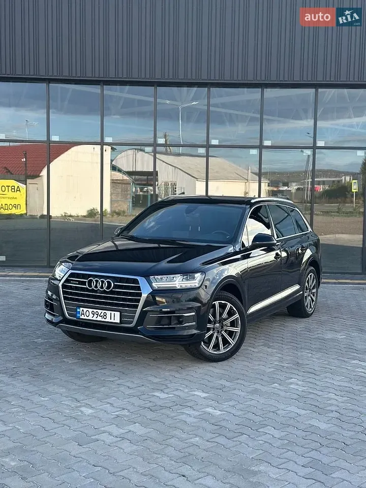 Audi Q7 2017 photo 4
