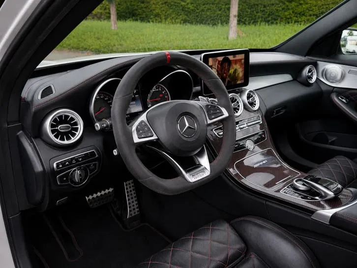 Mercedes-Benz C63S 2015 photo 2