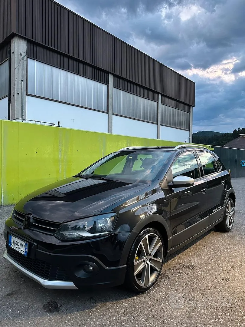 Volkswagen Polo 2012 photo 5