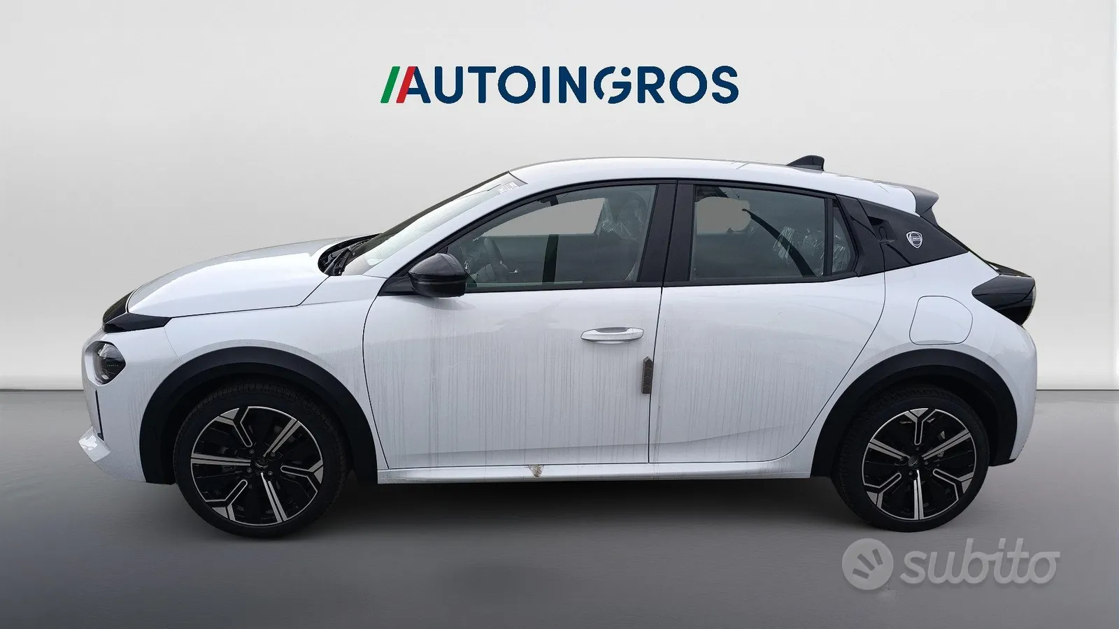 Lancia Ypsilon photo 2