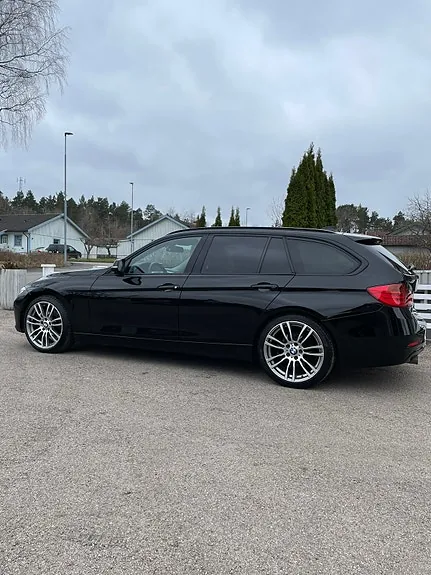BMW 320D 2013 photo 2