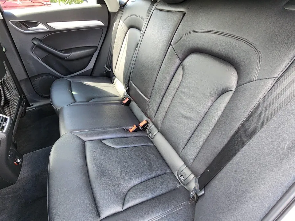 Audi Q3 2017 photo 4
