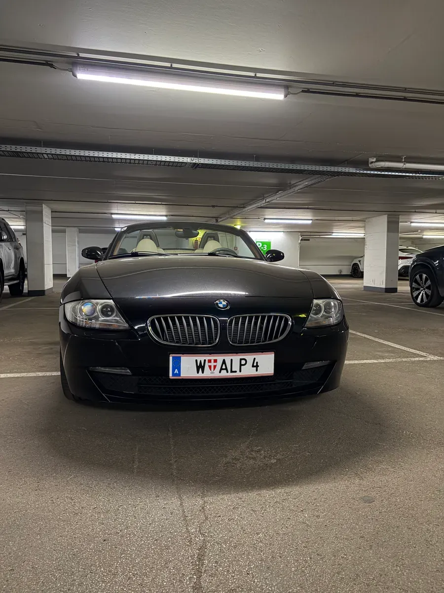 BMW Z4 2006 photo 2