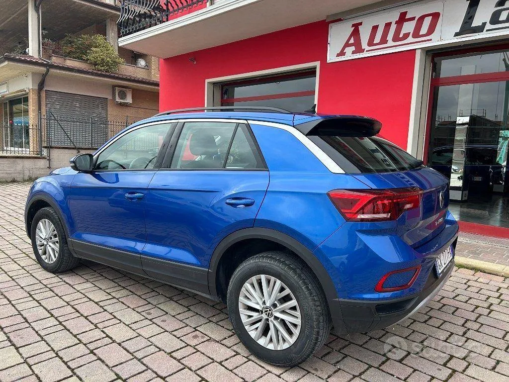 Volkswagen T-Roc 2022 photo 4
