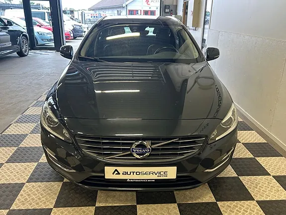 Volvo V60 2015 photo 5