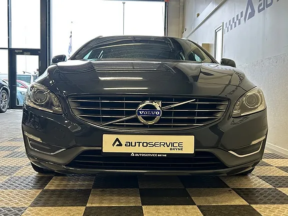 Volvo V60 2015 photo 4