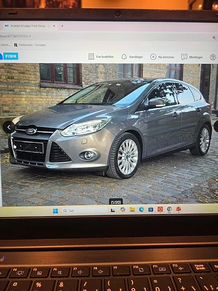Ford Focus 2011 photo 2