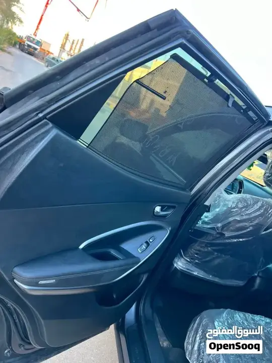 Hyundai Santa Fe 2017 photo 3