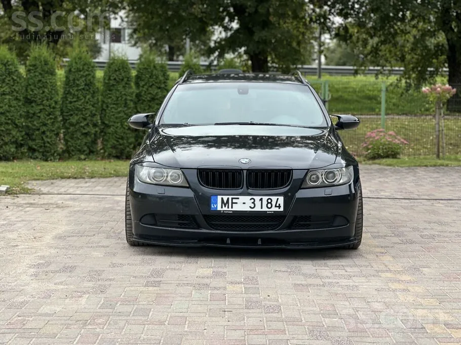 BMW 320I 2006 photo 3