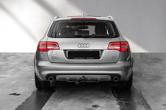 Audi A6 Allroad 2011 photo 5
