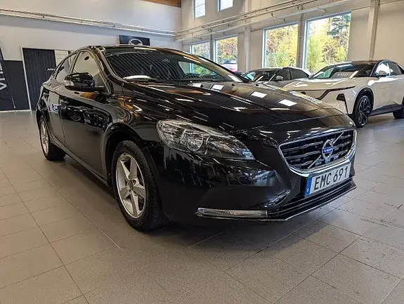 Volvo V40 2015 photo 4