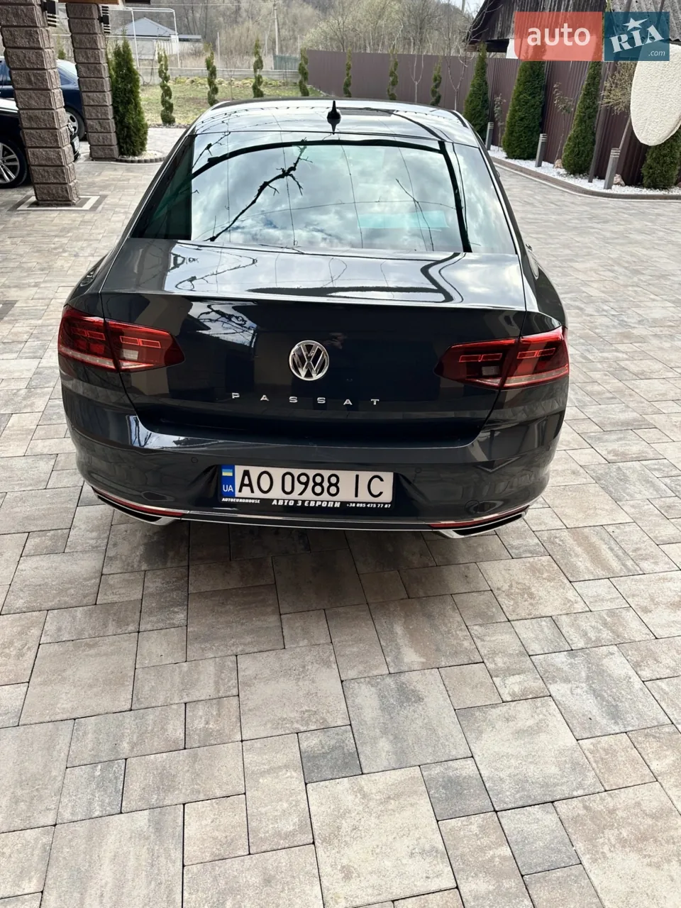 Volkswagen Passat 2020 photo 2