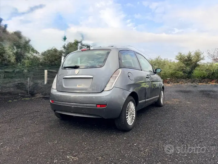 Lancia Ypsilon 2009 photo 3