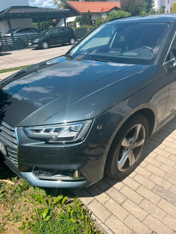 Audi A4 B9