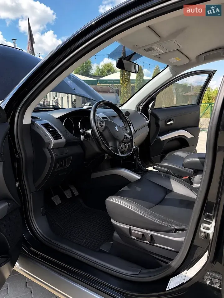 Peugeot 4007 2010 photo 5