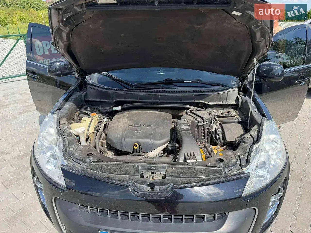 Peugeot 4007 2010 photo 4
