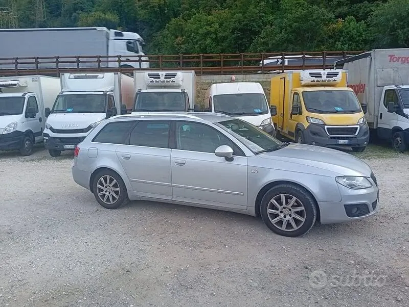 Seat Exeo 2010 photo 2